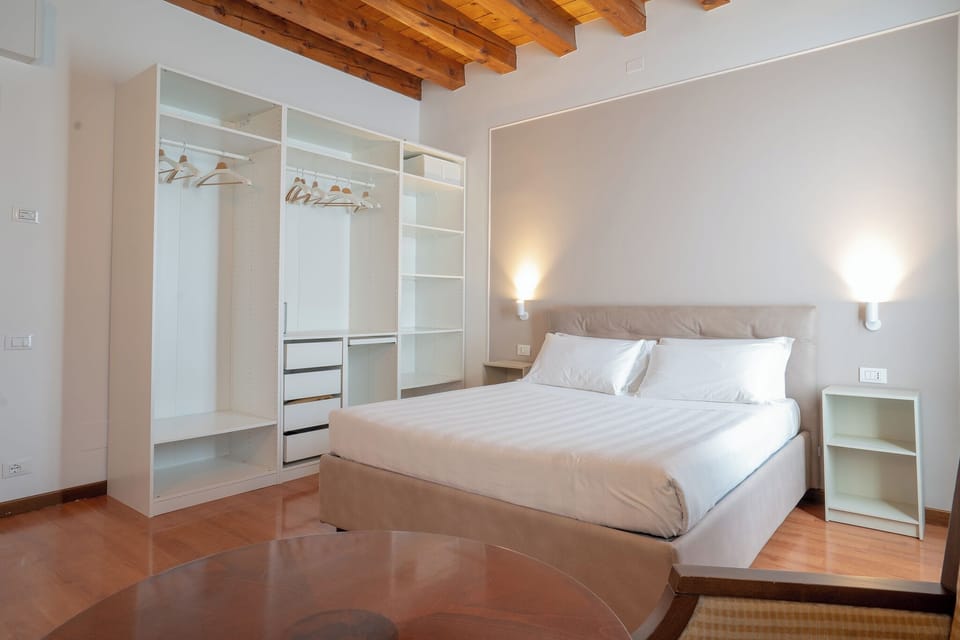 Superior Triple Room, Canal View | In-room safe, desk, free WiFi, bed sheets