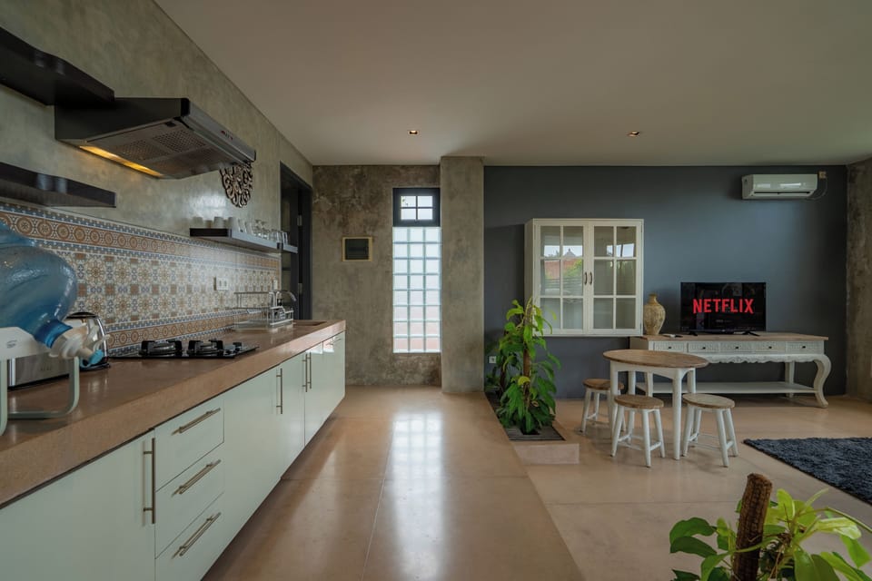 Private kitchenette
