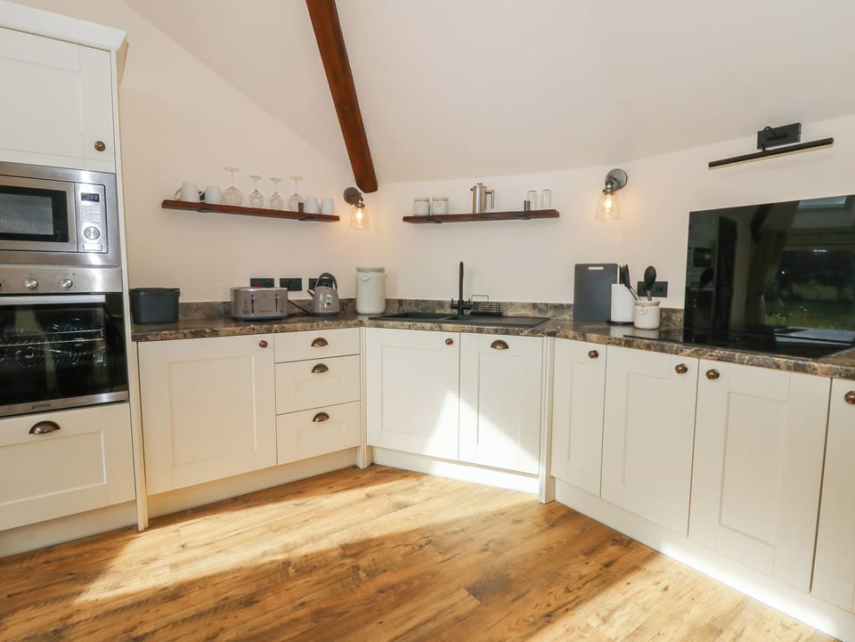 Fridge, microwave, dishwasher, toaster