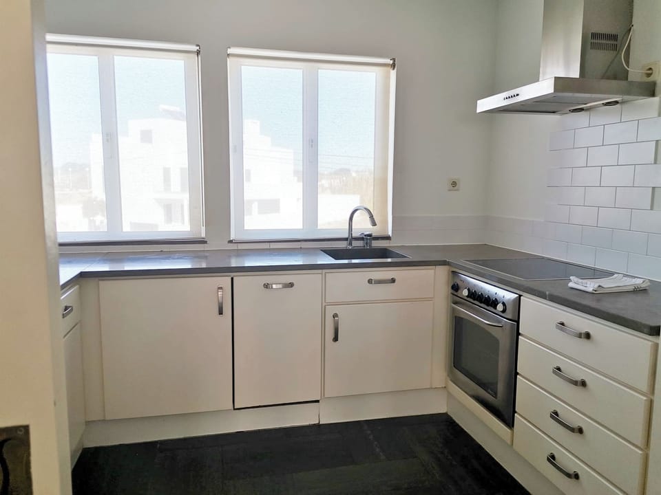 Apartment, 2 Bedrooms, Balcony, Sea View | Private kitchen | Espresso maker, electric kettle