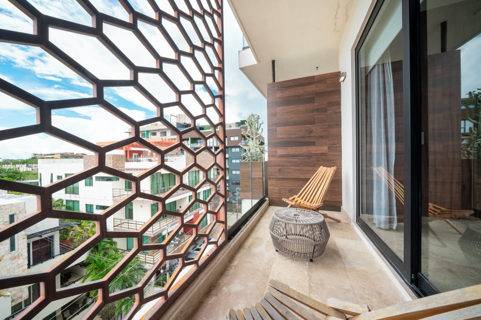 Standard Studio, Balcony, City View | Balcony