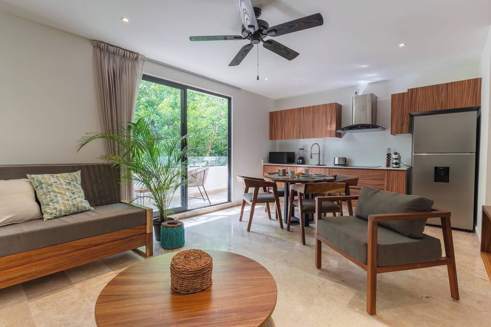 Apartment, 1 Bedroom, Garden View | Interior