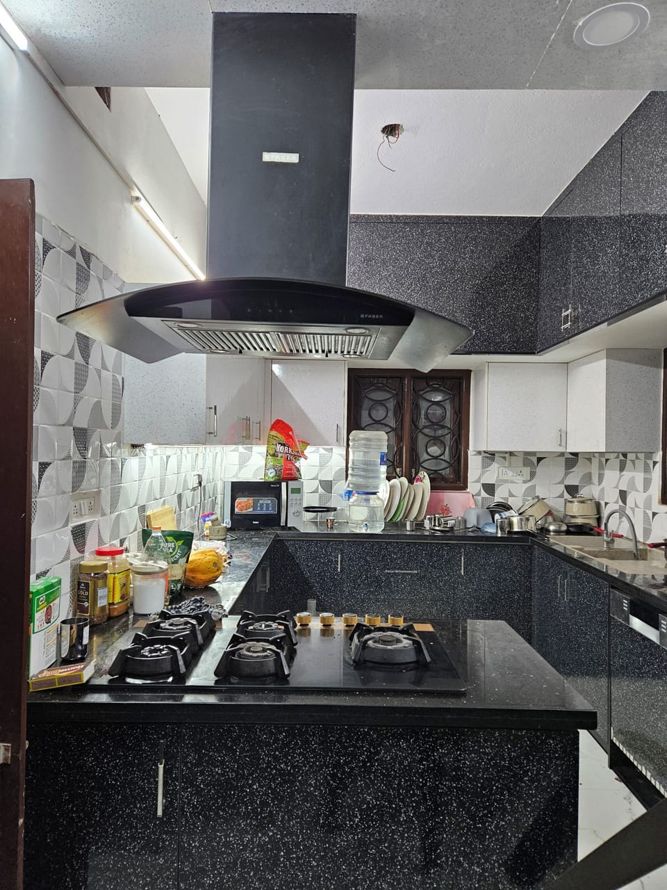 House, 3 Bedrooms, Smoking, Balcony | Interior