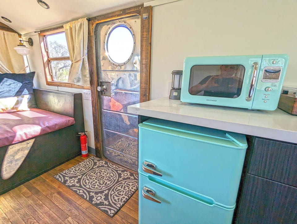 Billie Holiday Trailer | Hypo-allergenic bedding, soundproofing, iron/ironing board, bed sheets