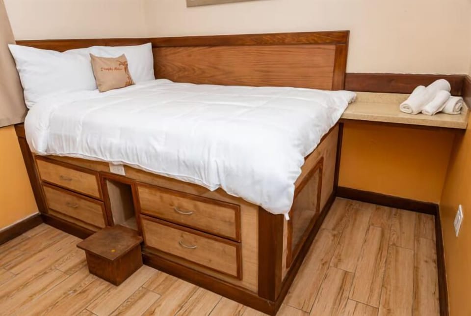 Standard Single Room, 1 Double Bed | Free WiFi