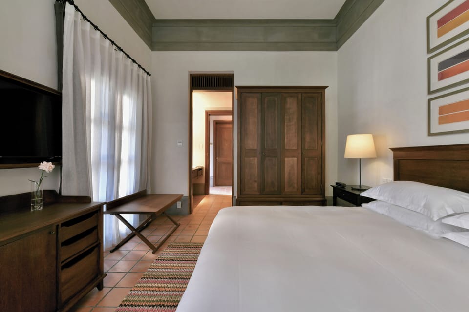 Comfort Double Room, Courtyard View | Desk, laptop workspace, blackout drapes, soundproofing