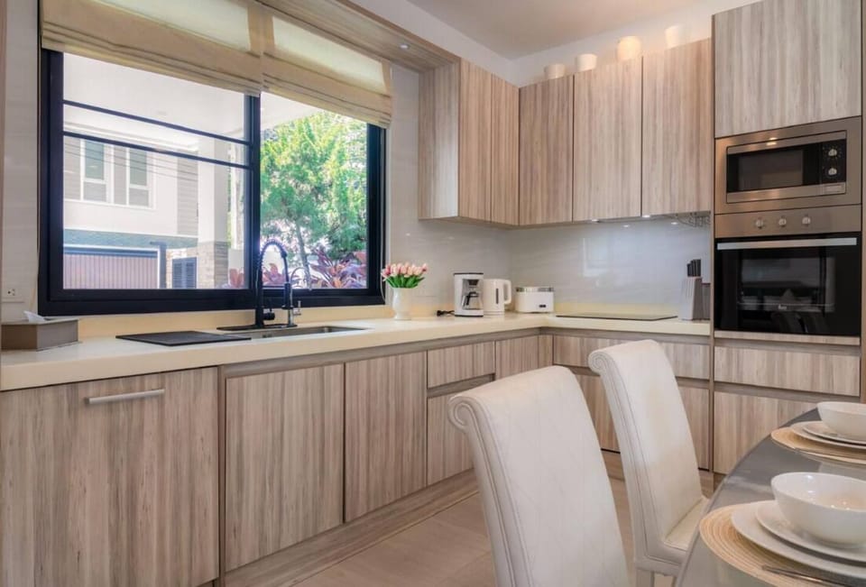 Villa, Patio, Pool View | Private kitchen