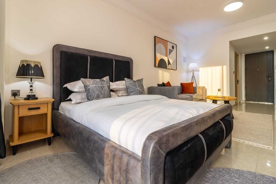 Classic Studio, Balcony, City View | Iron/ironing board, free WiFi