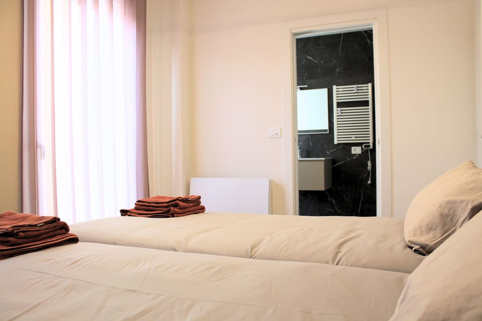 Double or Twin Room | Iron/ironing board (on request), WiFi (free), bed sheets