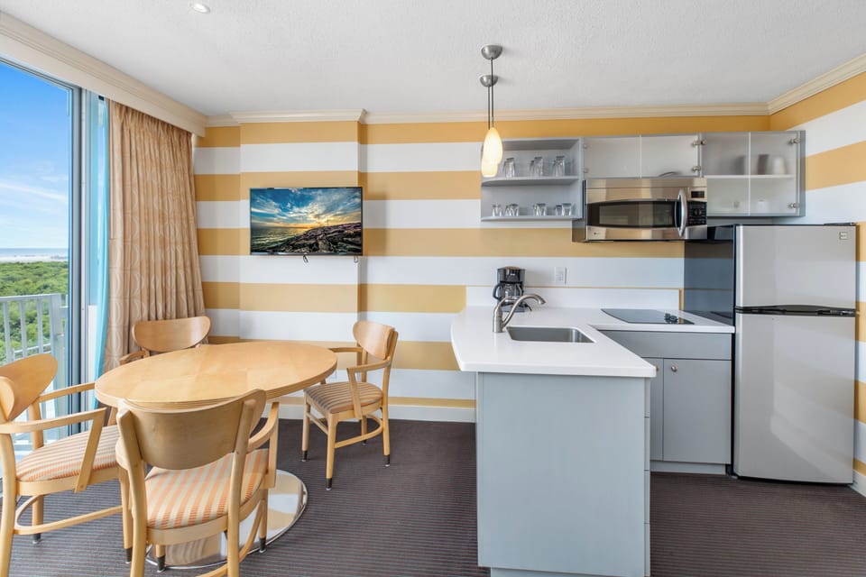 Ocean Front Efficiency | In-room safe, blackout drapes, iron/ironing board, WiFi (free)
