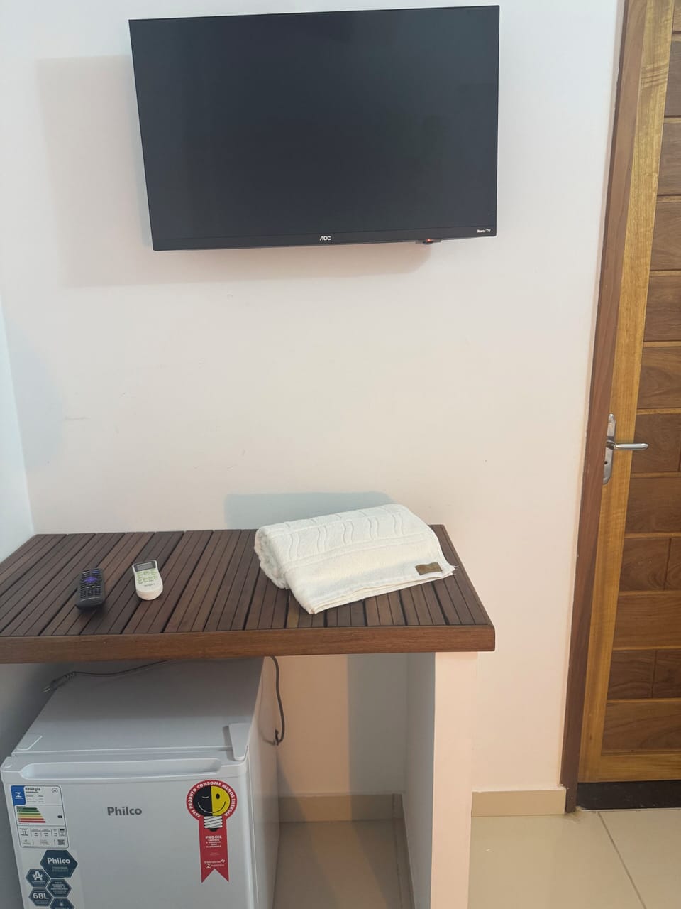 Classic Double Room | Desk, laptop workspace, free WiFi, bed sheets