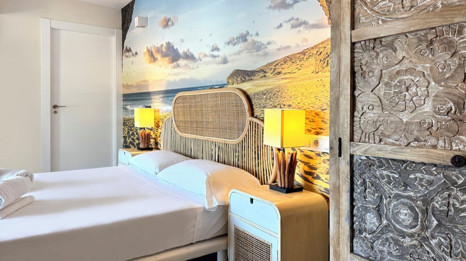 Estudio Deluxe, vistas al mar | Soundproofing, iron/ironing board, WiFi (free)