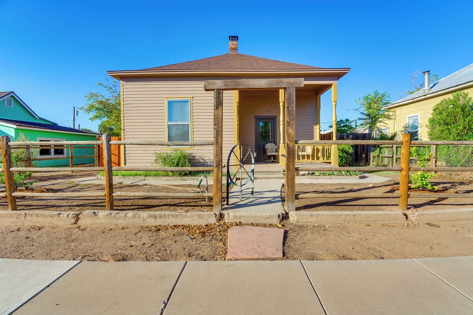 House (2 Bedrooms) | Front of property