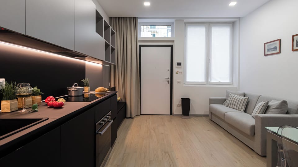 Apartment (1 Bedroom) | Interior