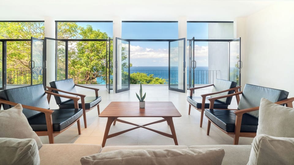 Villa | Soundproofing, WiFi (free), bed sheets