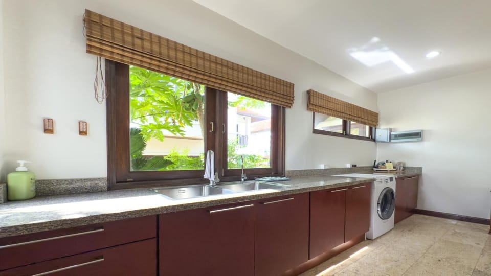 Villa, Patio, Pool View | Private kitchen