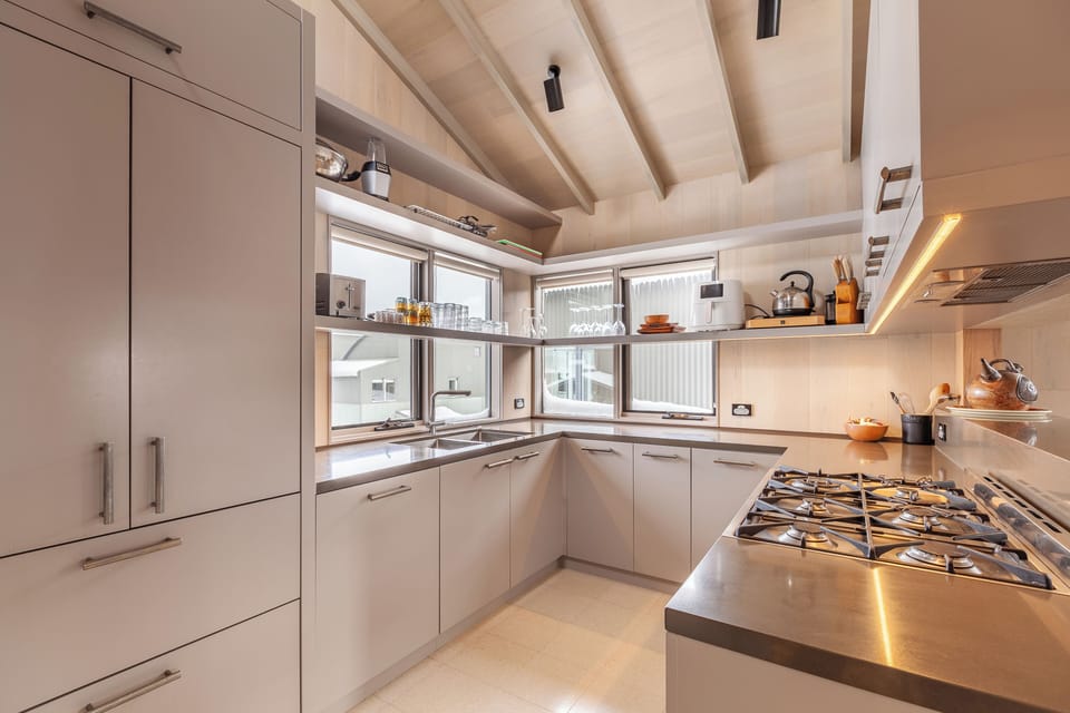 Family Chalet (Sleeps 4) | Private kitchen