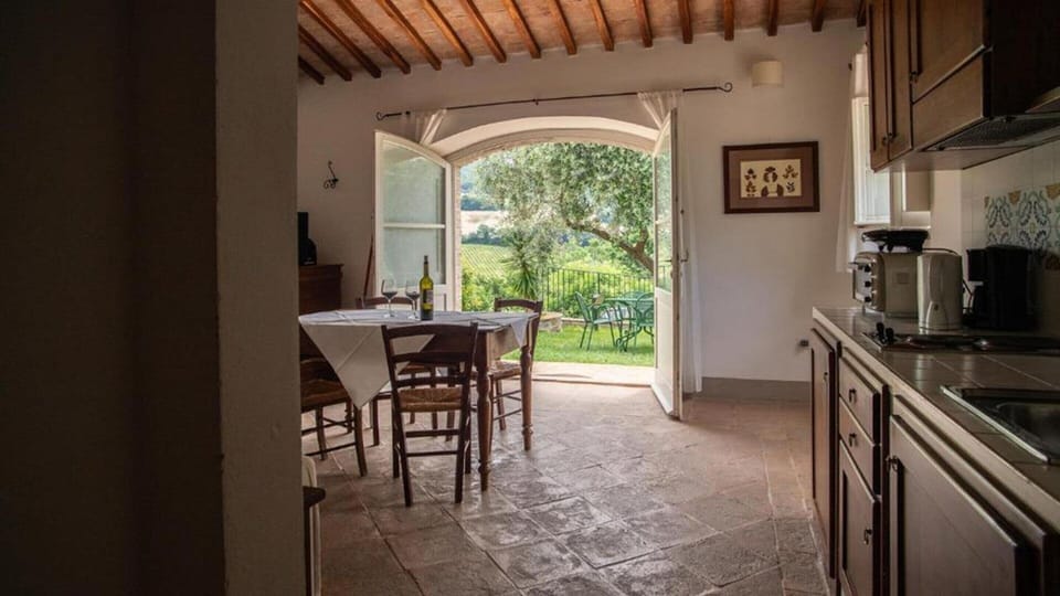 Apartment | Dining