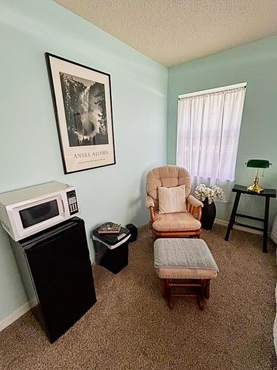 Room, 1 Bedroom, Pool View | Free WiFi