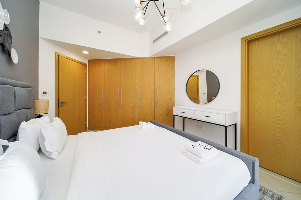 Exclusive Apartment, Balcony, City View | In-room safe, blackout drapes, soundproofing, iron/ironing board