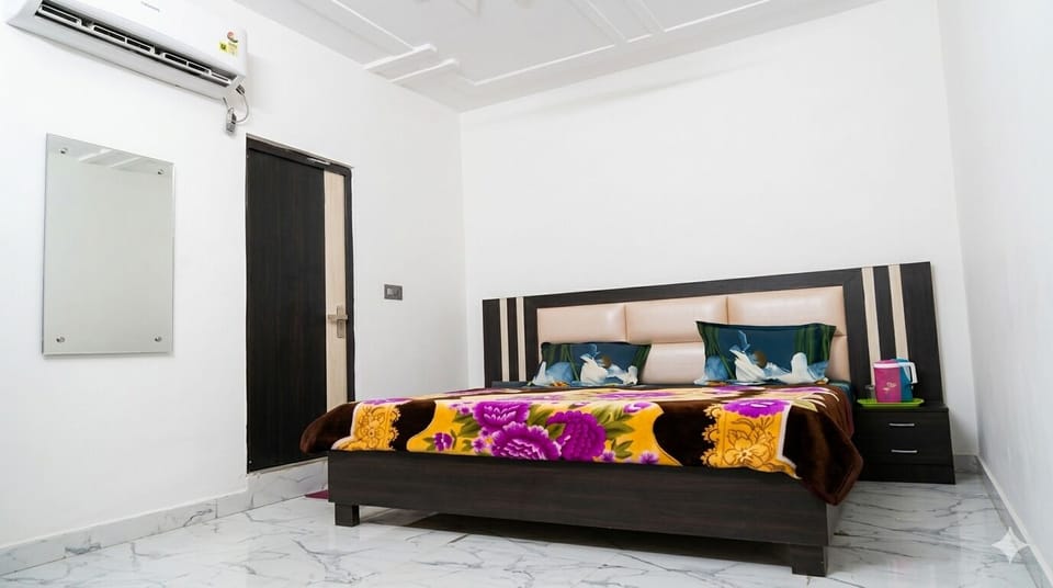 Deluxe Room | Free WiFi