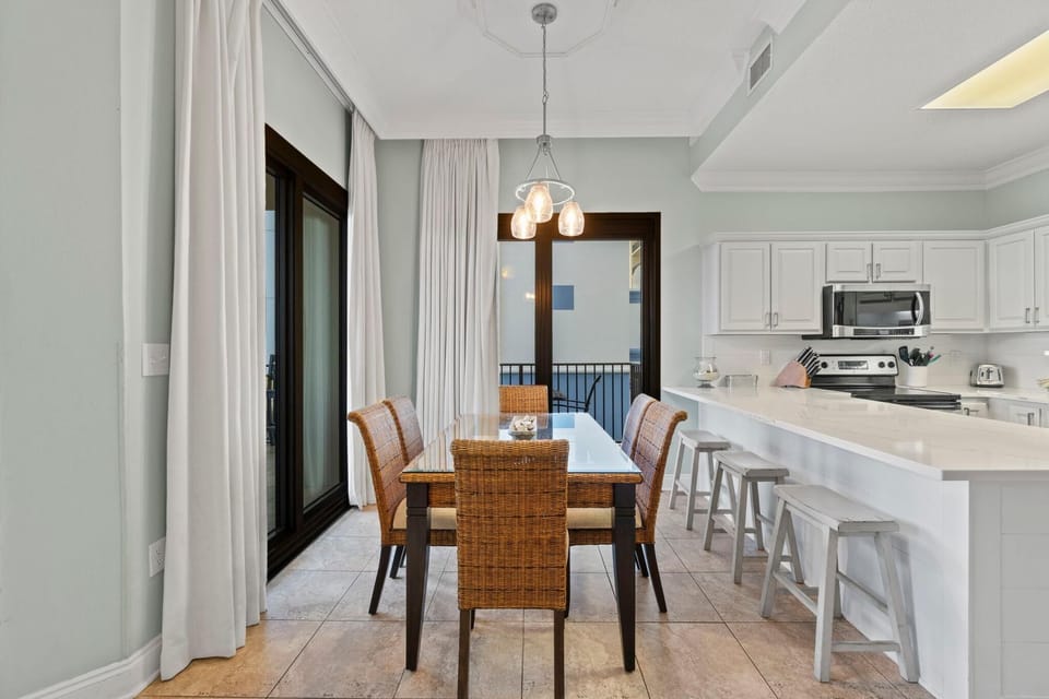 Condo, Multiple Beds (Phoenix East 101) | Dining