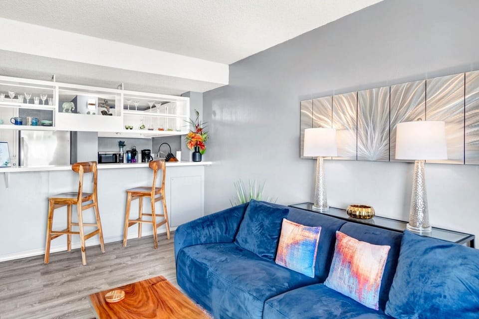 Condo, 1 Bedroom, Mountain View | Living area | TV