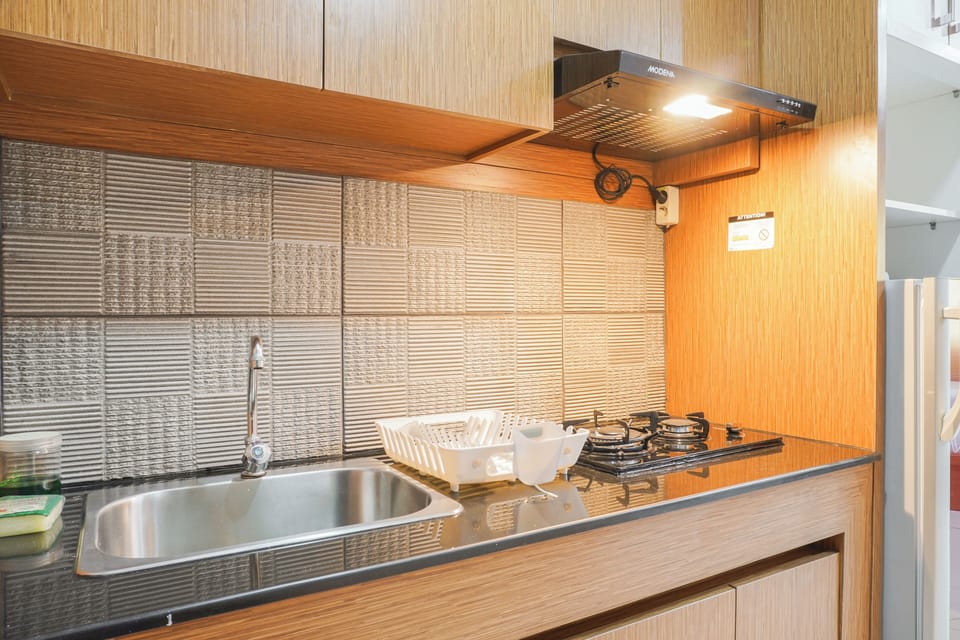 Standard Apartment | Private kitchen | Cookware/dishes/utensils