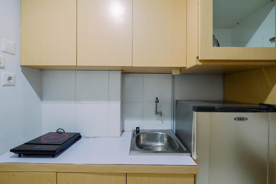 Standard Apartment | Private kitchen | Cookware/dishes/utensils