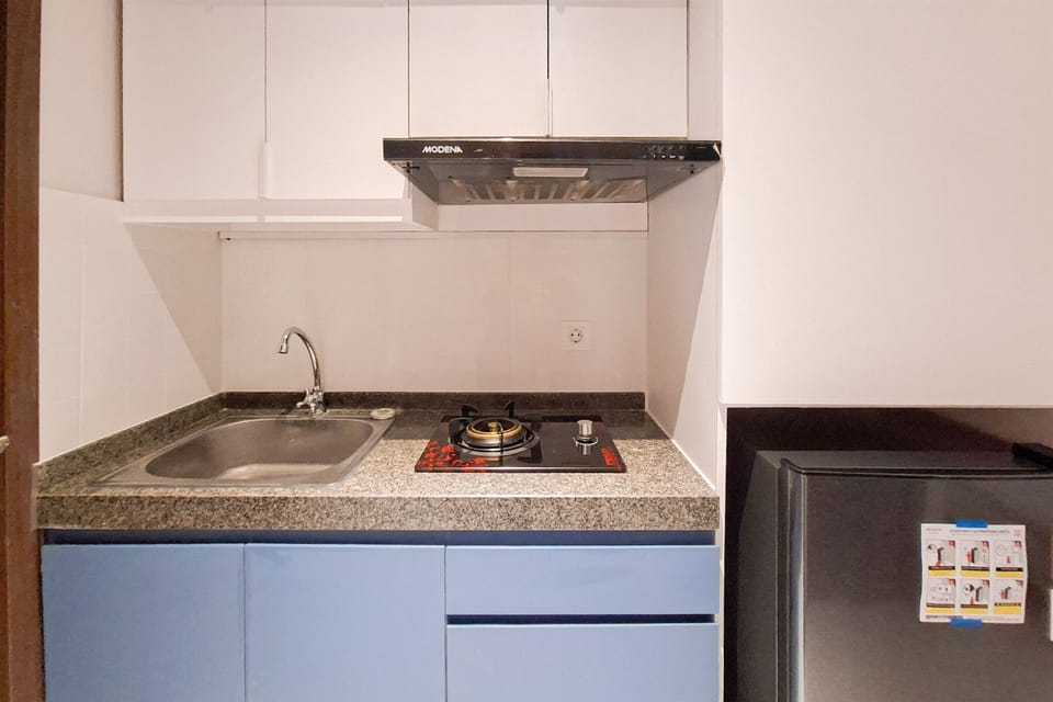 Standard Apartment | Private kitchen | Cookware/dishes/utensils