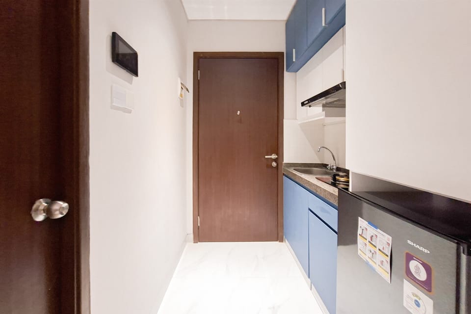 Standard Apartment | Private kitchen | Cookware/dishes/utensils