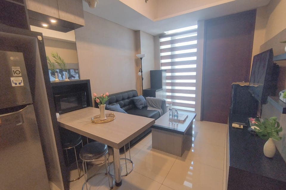 Standard Apartment | Living area