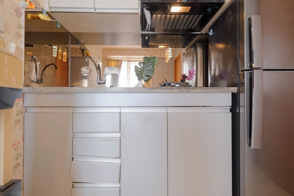 Standard Apartment | Private kitchen | Cookware/dishes/utensils