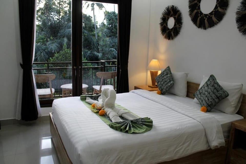 Superior Double Room, Pool View | Egyptian cotton sheets, premium bedding, blackout drapes, soundproofing