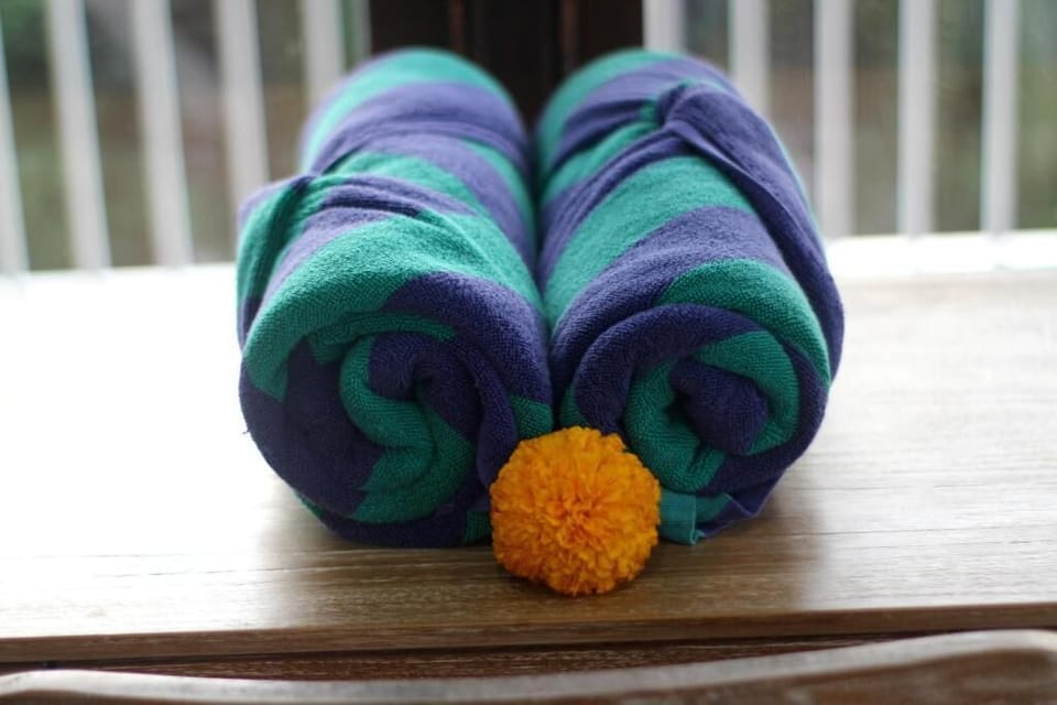Shower, free toiletries