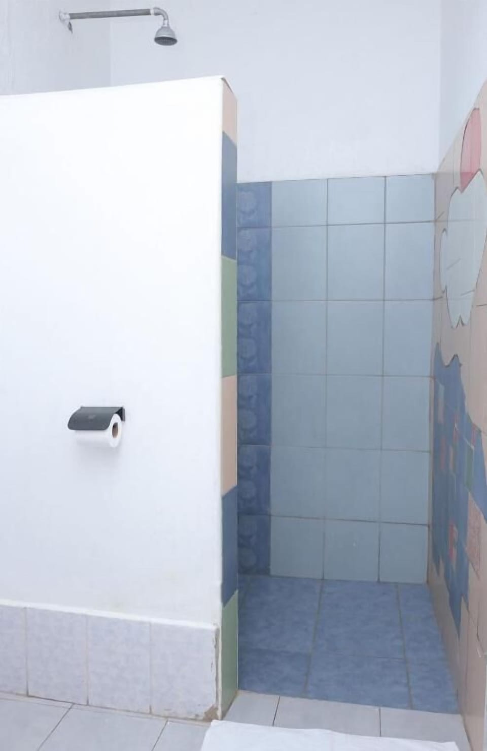 Deluxe Single Room, Garden View | Bathroom | Shower, slippers, towels, soap
