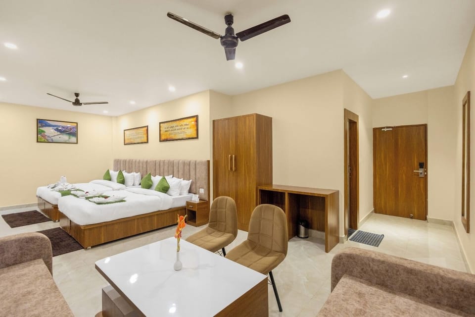 Family Room | WiFi (free)