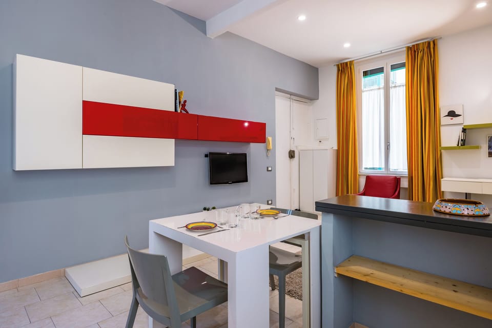 Apartment, 1 Queen Bed with Sofa bed | Dining room