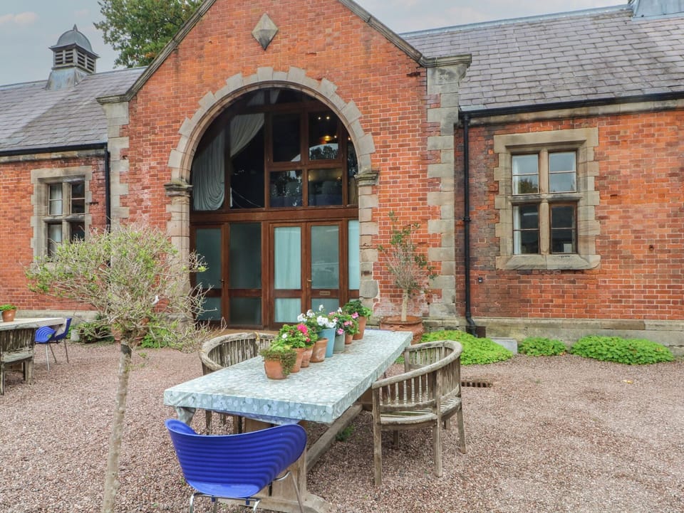 Cottage | Outdoor dining