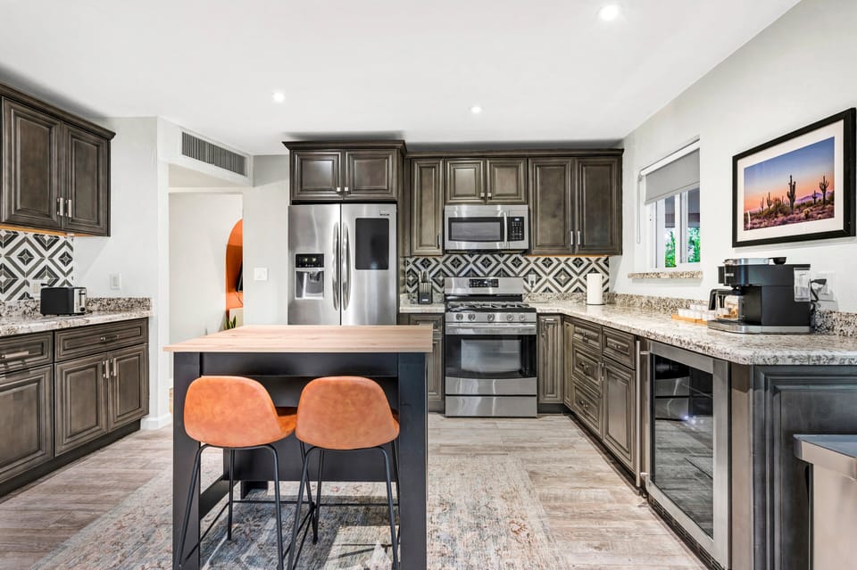 House, Multiple Beds, Pool Access, Garden View (Beatrice Mini-Resort Scottsdale) | Private kitchen