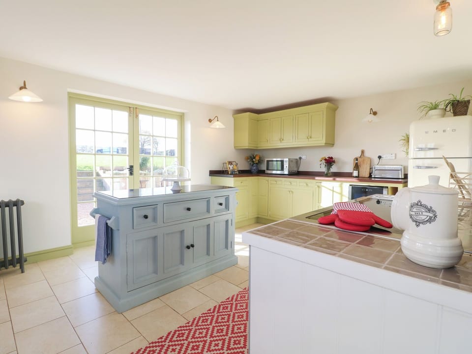 Cottage | Interior