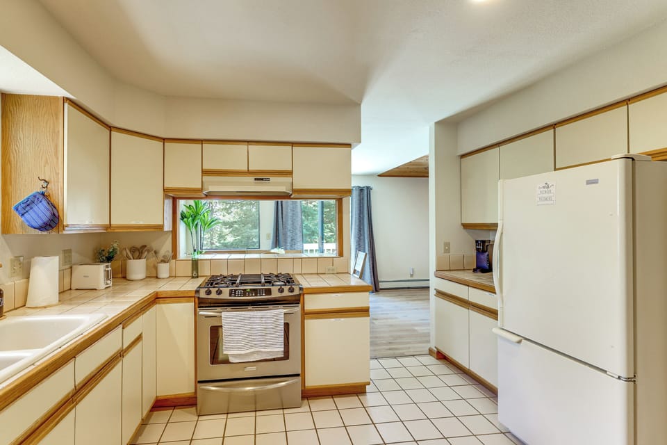 House (3 Bedrooms) | Interior