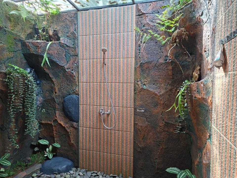 Standard Double Room, Mountain View | Bathroom | Bidet