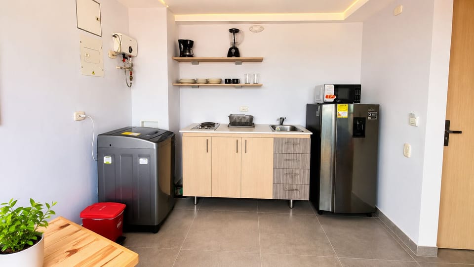 Standard Apartment, City View | Private kitchen | Blender