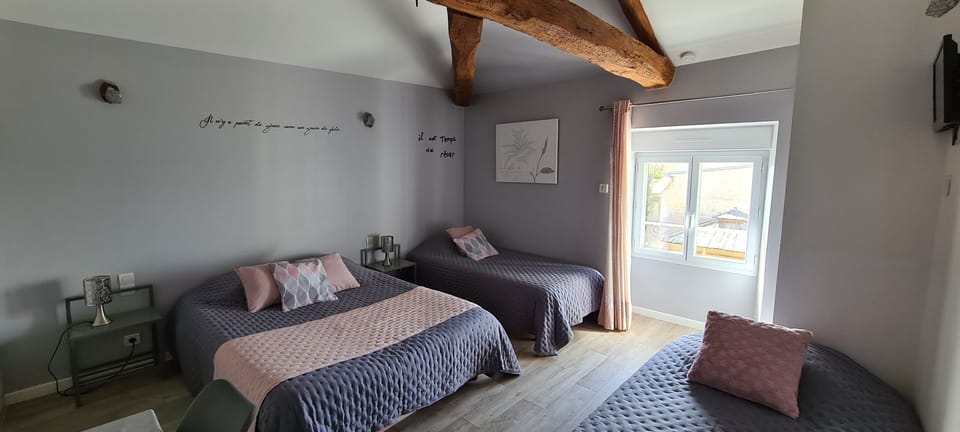 Family Quadruple Room | Free WiFi