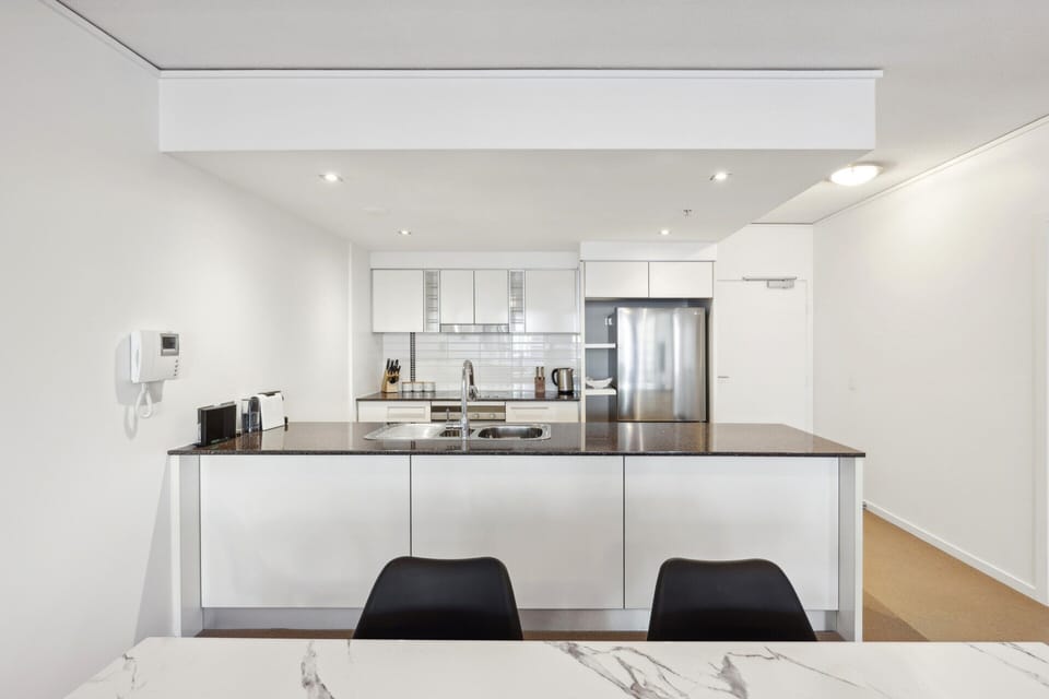 Apartment | Private kitchen | Dishwasher, cookware/dishes/utensils