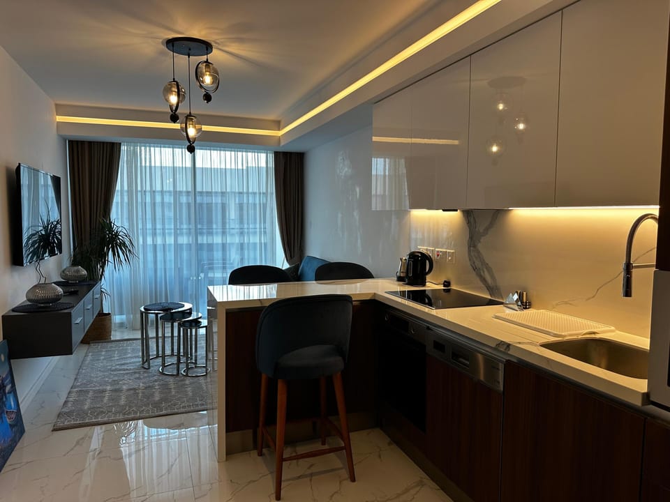 Apartment, Balcony, Garden View | Private kitchen