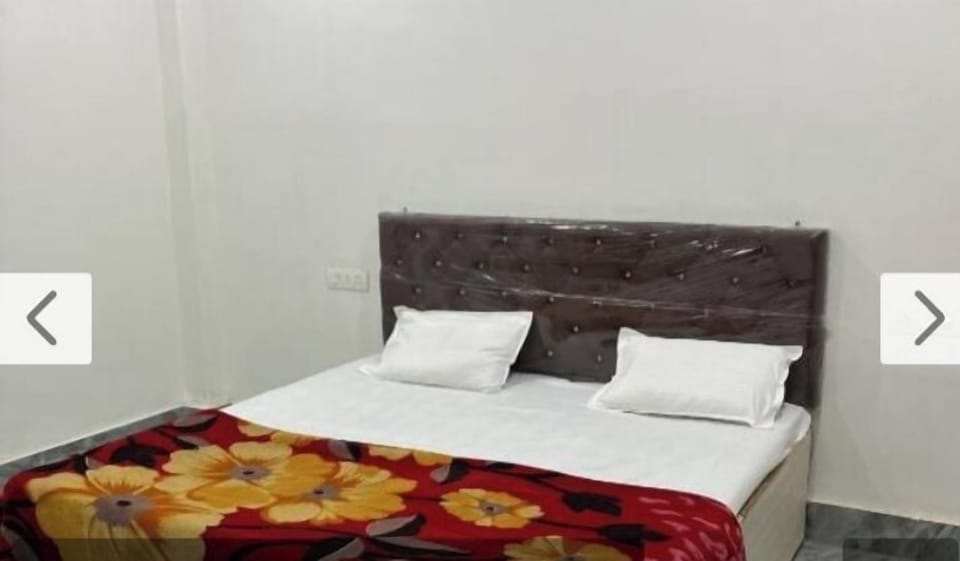 Iron/ironing board, free WiFi