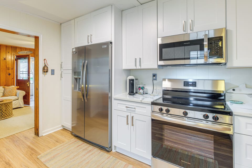 House (2 Bedrooms) | Interior