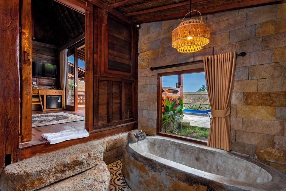 Villa, 1 Bedroom, Private Pool | Bathroom | Free toiletries, bidet, towels, soap